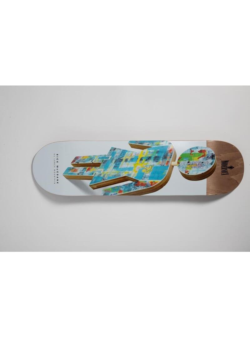 Tabla Skate Girl 8.25 MOdernica Mccrank Lance Moun