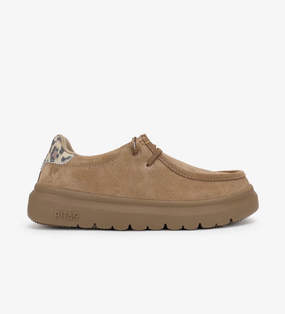 Zapatos Walk In Pitas Lyon Camel Mujer